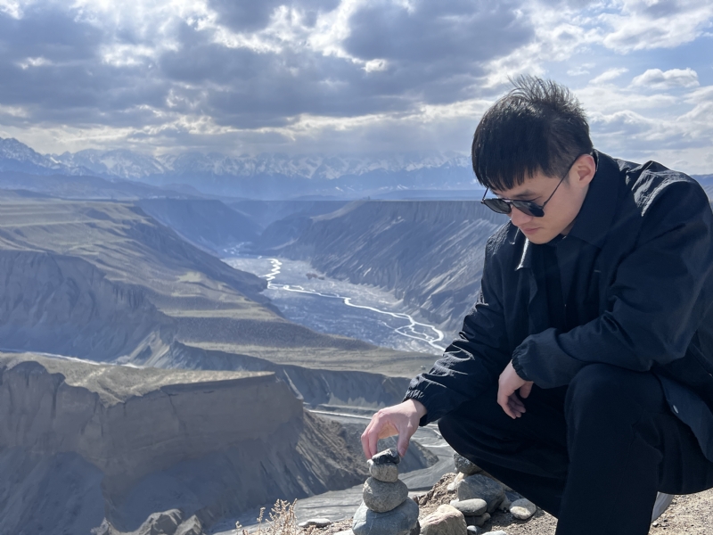 蓦然回首的第一张照片--邢台相亲服务中心