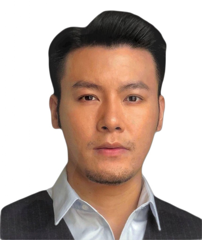 怀揣梦想的第一张照片--邢台相亲服务中心