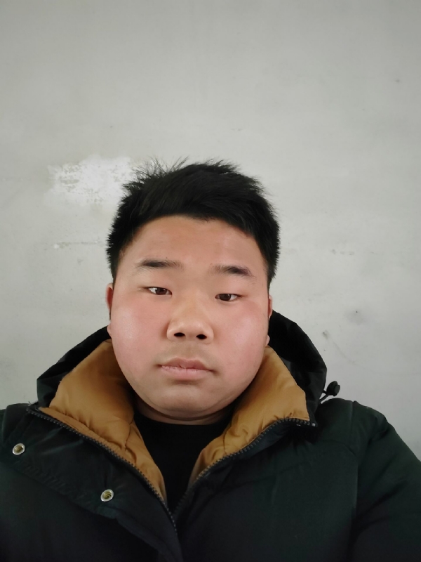 精神饱满的第四张照片--邢台相亲服务中心