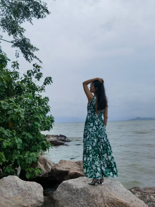 甜以待人的第四张照片--邢台相亲服务中心