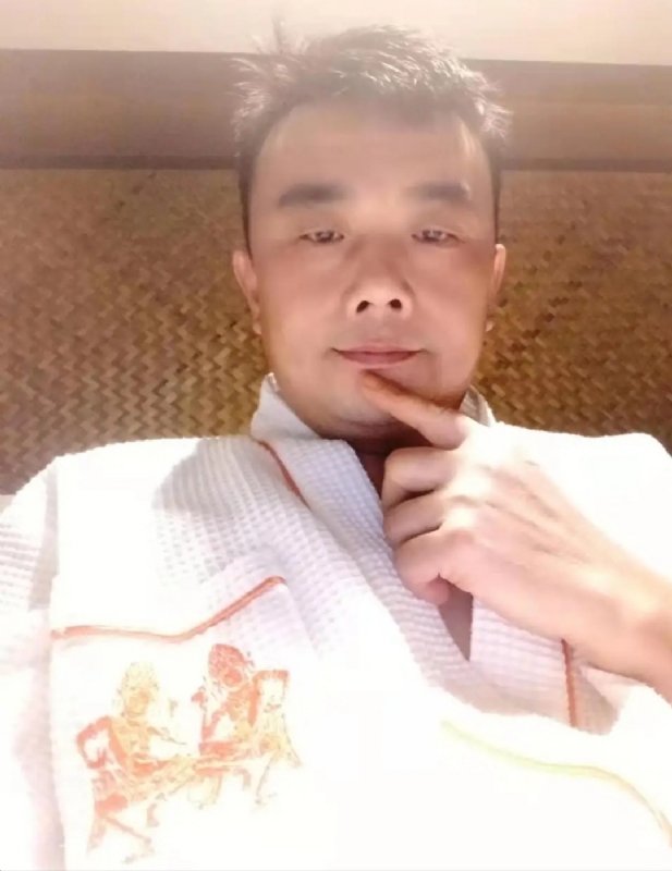 青锋的第一张照片--邢台相亲服务中心