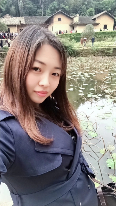 百合的第一张照片--邢台相亲服务中心