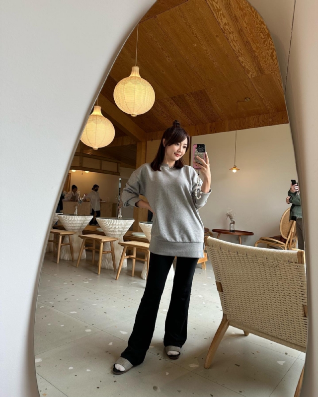 蓝色天空的第二张照片--邢台相亲服务中心