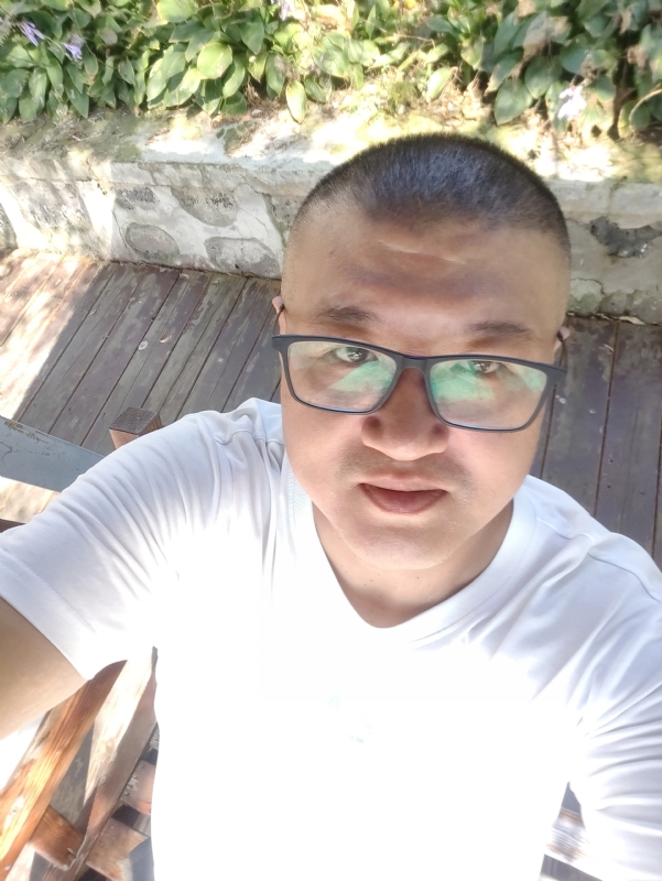 羊十八的第一张照片--邢台相亲服务中心