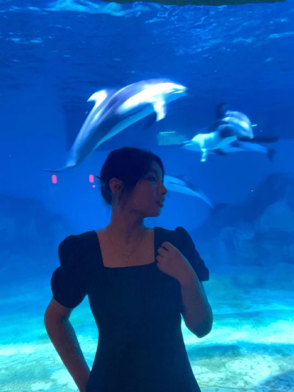 在水一方的第一张照片--邢台相亲服务中心