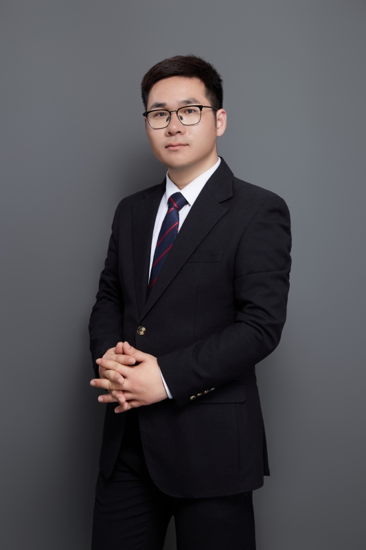 认真的第二张照片--邢台相亲服务中心