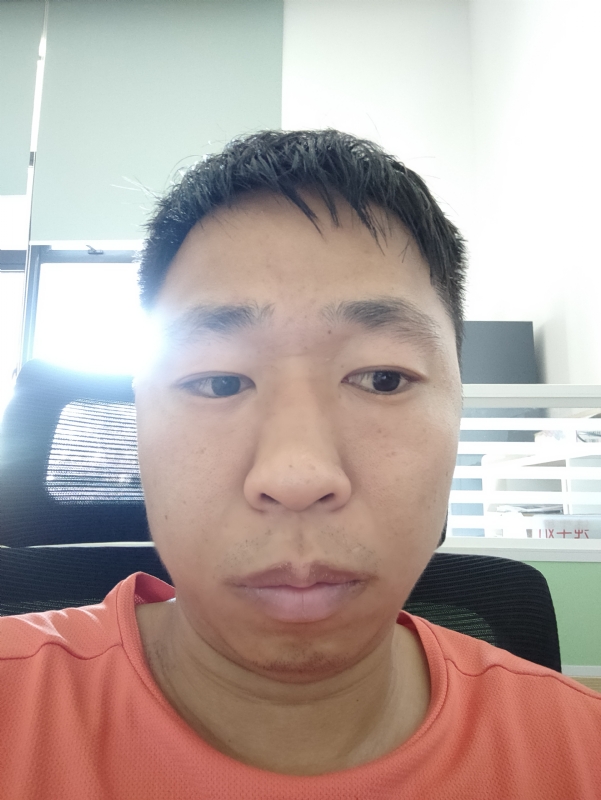 龚先生的第一张照片--邢台相亲服务中心