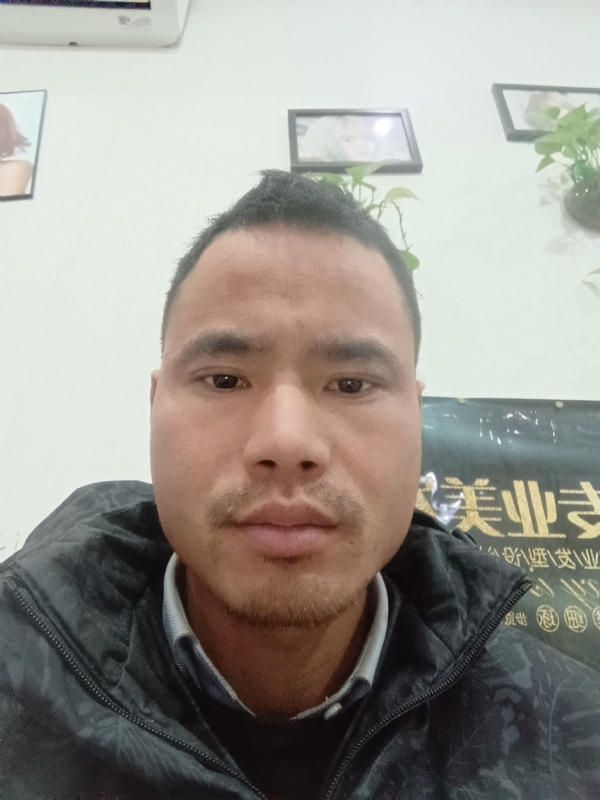 liuliyong的第一张照片--邢台相亲服务中心