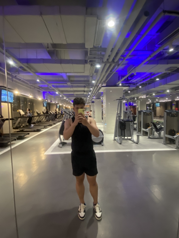 阿龙设计师的第六张照片--邢台相亲服务中心