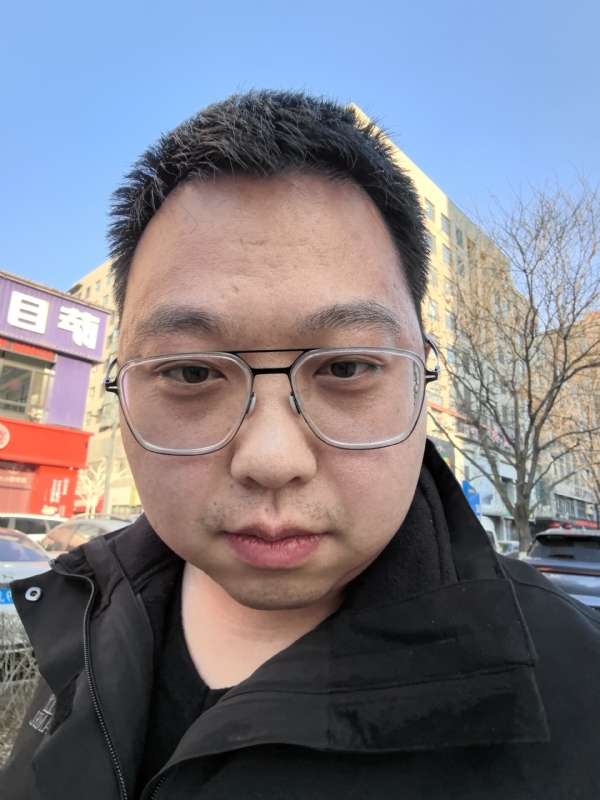 宋哲的第一张照片--邢台相亲服务中心