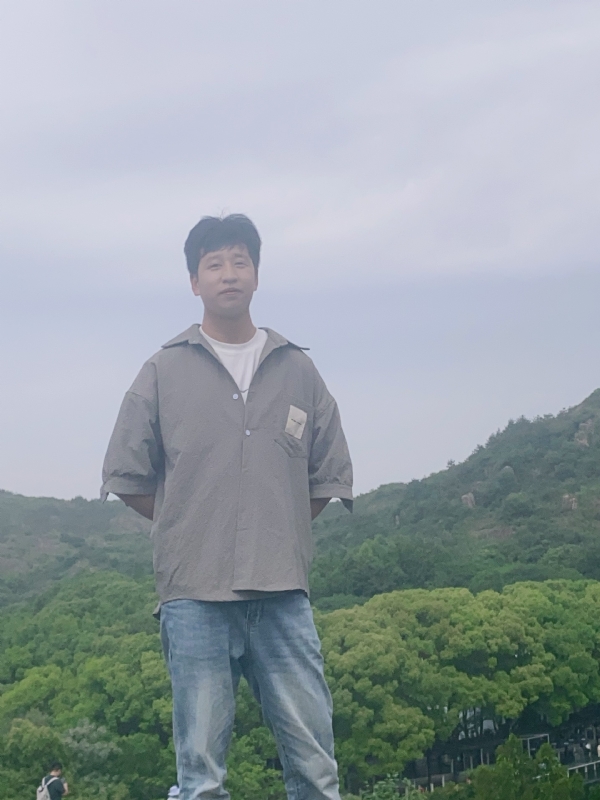 渐行渐远的第二张照片--邢台相亲服务中心