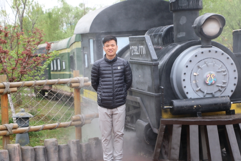 晴天的第一张照片--邢台相亲服务中心