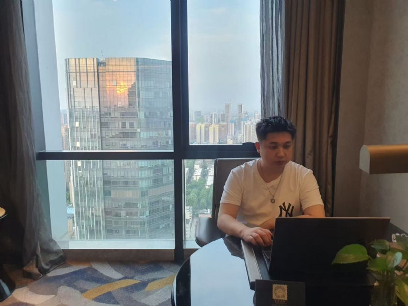 ying的第一张照片--邢台相亲服务中心