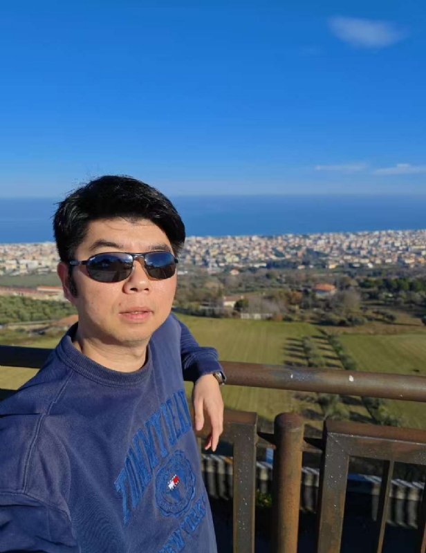 平心静气的第一张照片--邢台相亲服务中心