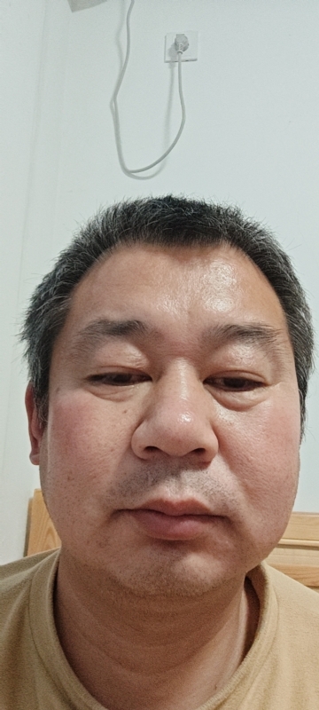 龙万的第一张照片--邢台相亲服务中心