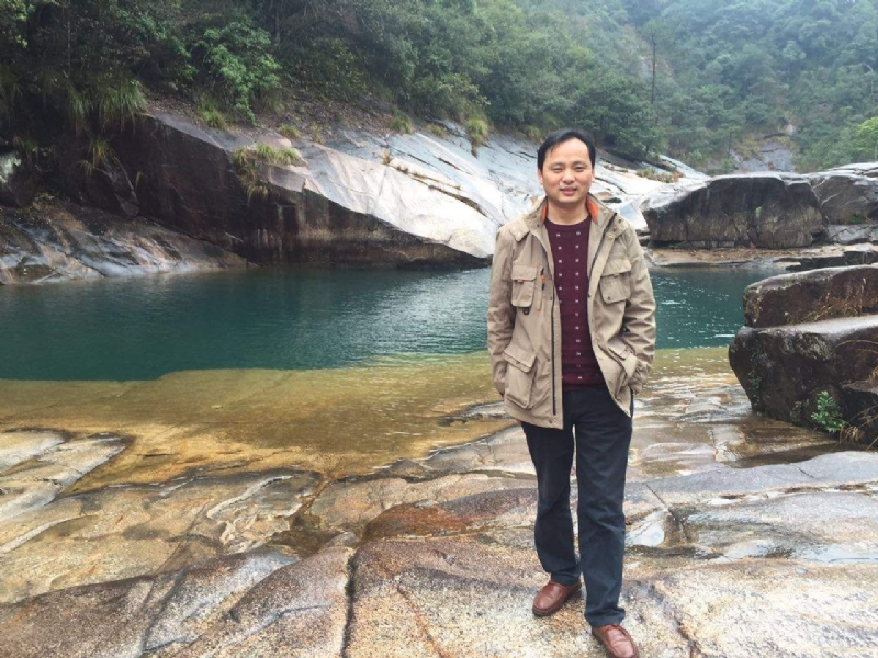 龙行天下的第一张照片--邢台相亲服务中心