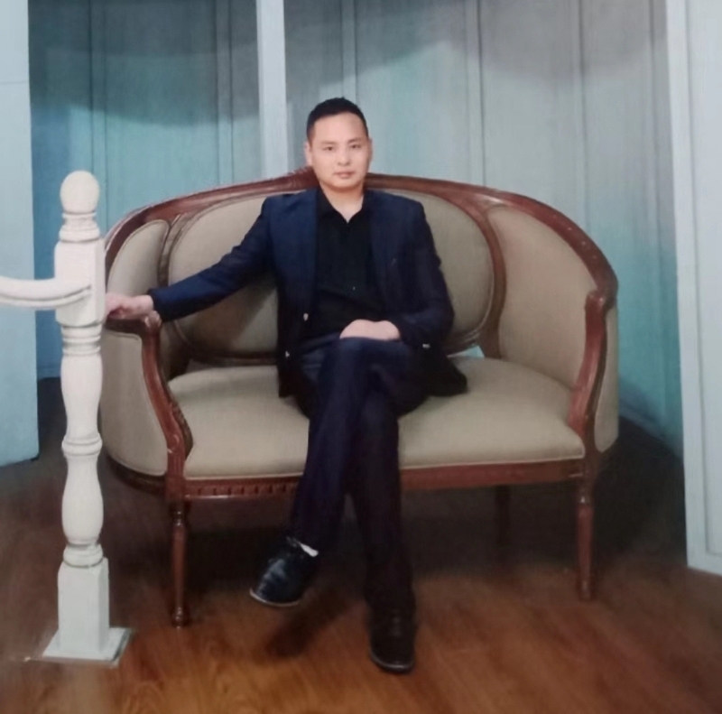 龙行天下的第二张照片--邢台相亲服务中心