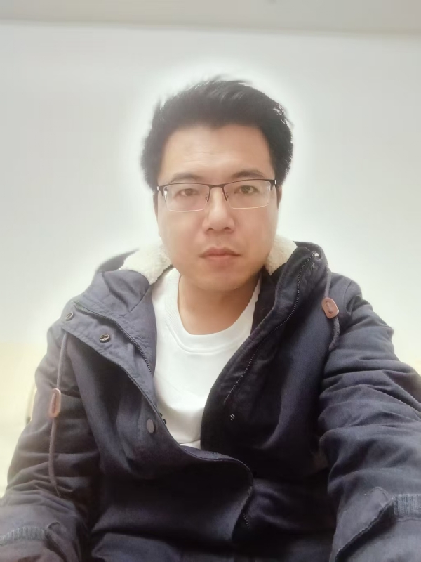 大哥哥的第一张照片--邢台相亲服务中心