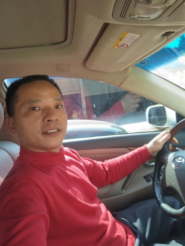 真诚征婚的第三张照片--邢台相亲服务中心