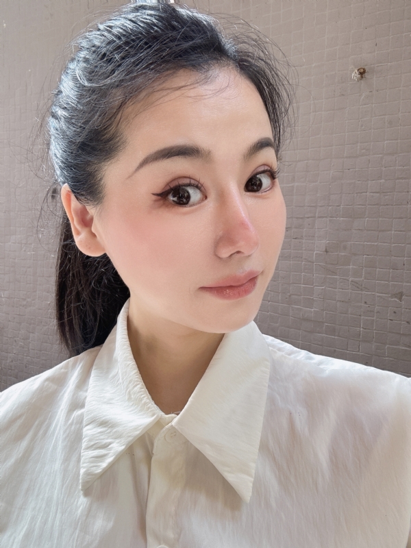 金莉的第二张照片--邢台相亲服务中心