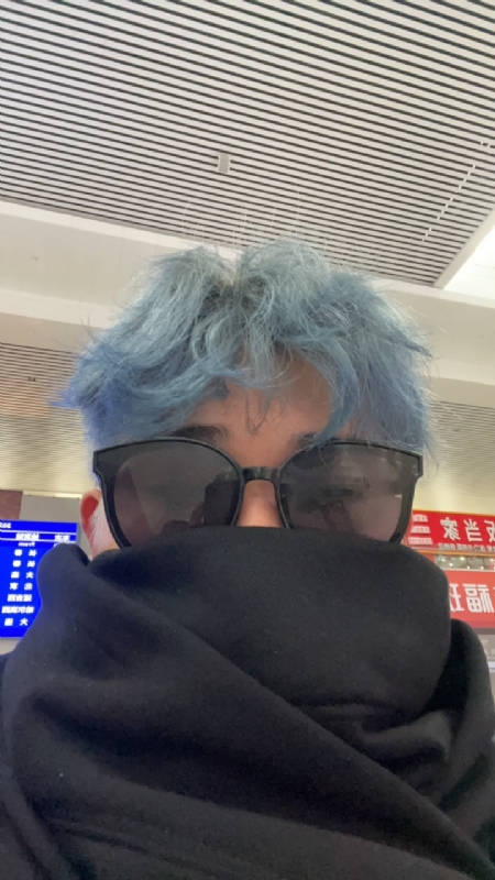 平行线的第一张照片--邢台相亲服务中心