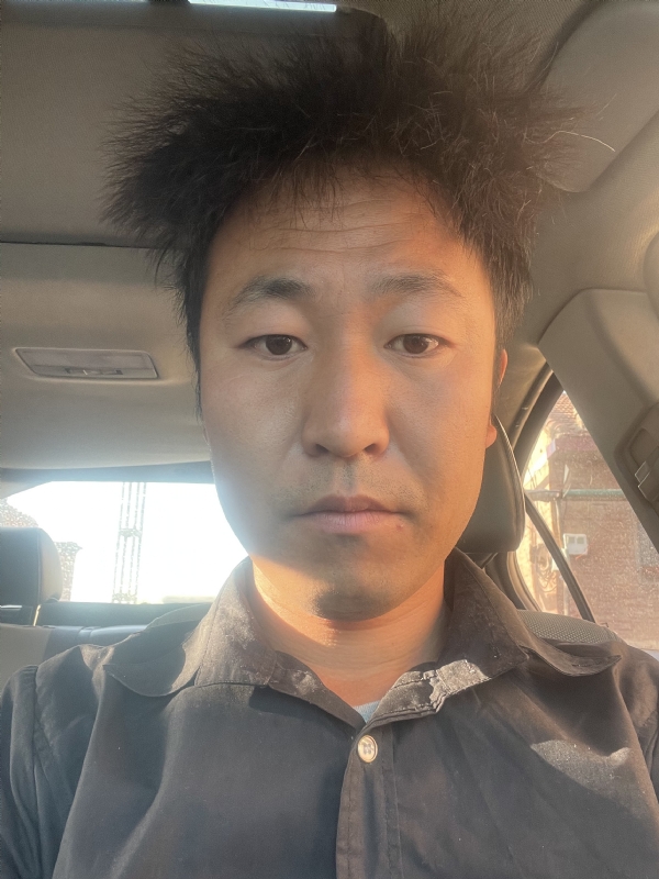 从此冷漠的第一张照片--邢台相亲服务中心