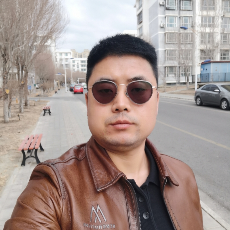 月下听风的第一张照片--邢台相亲服务中心