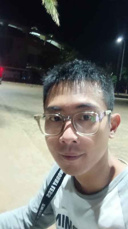 龙龙的第二张照片--邢台相亲服务中心