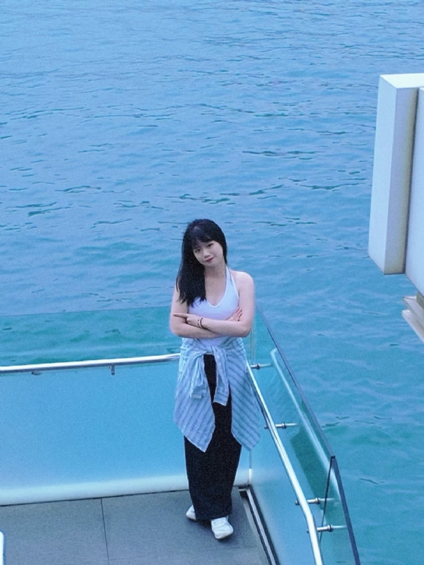 猫姐的第一张照片--邢台相亲服务中心