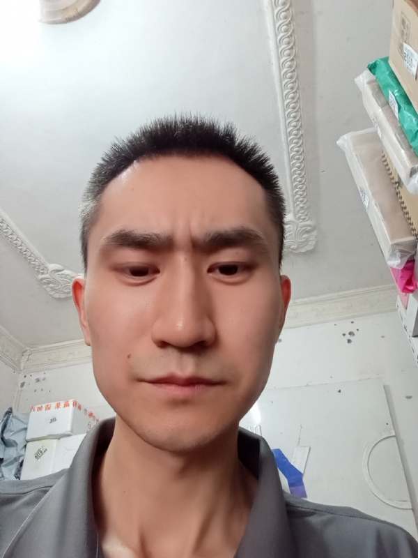 西门吹雪的第二张照片--邢台相亲服务中心