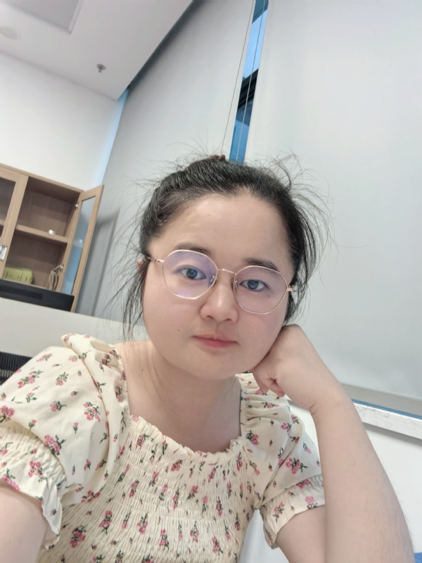 盼盼的第一张照片--邢台相亲服务中心