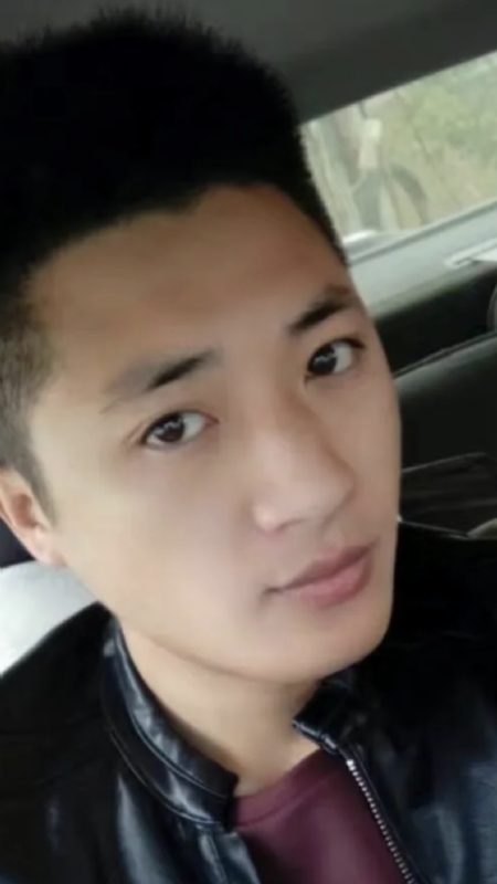 小汤米的第二张照片--邢台相亲服务中心