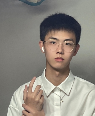 李寒外改英文可家的第二张照片--邢台相亲服务中心