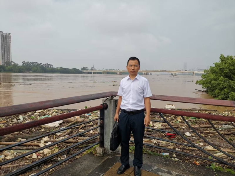 石泽根的第一张照片--邢台相亲服务中心