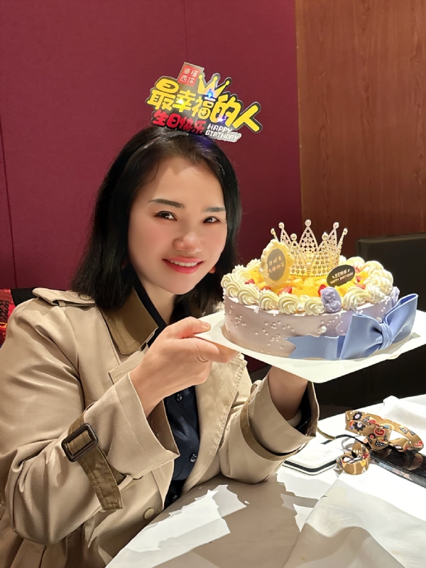 Apple的第一张照片--邢台相亲服务中心