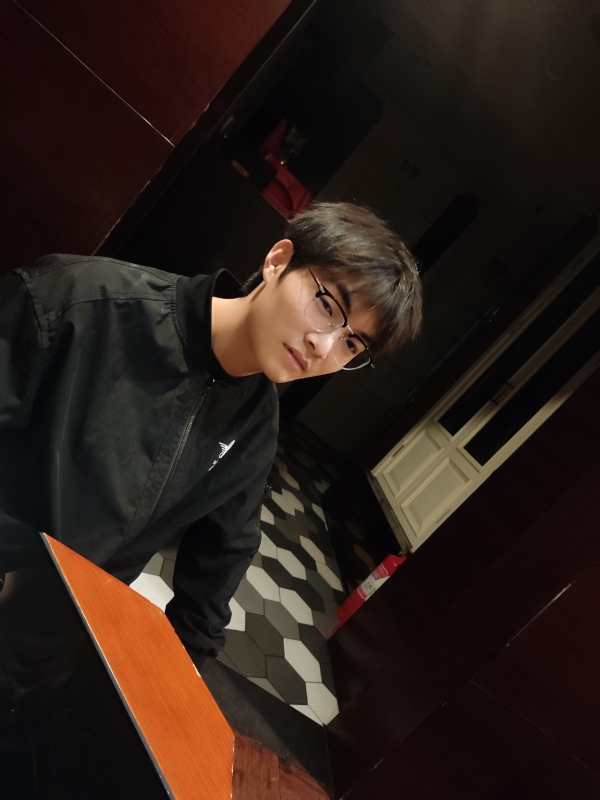 夜听雨的第一张照片--邢台相亲服务中心