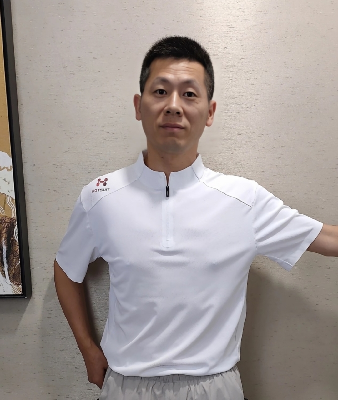 红旗下长大的第一张照片--邢台相亲服务中心