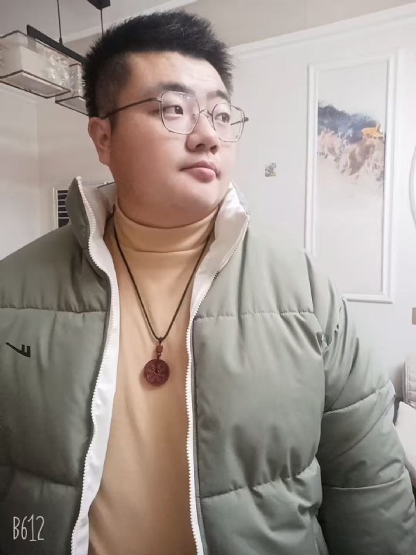 浦宁先生的第一张照片--邢台相亲服务中心