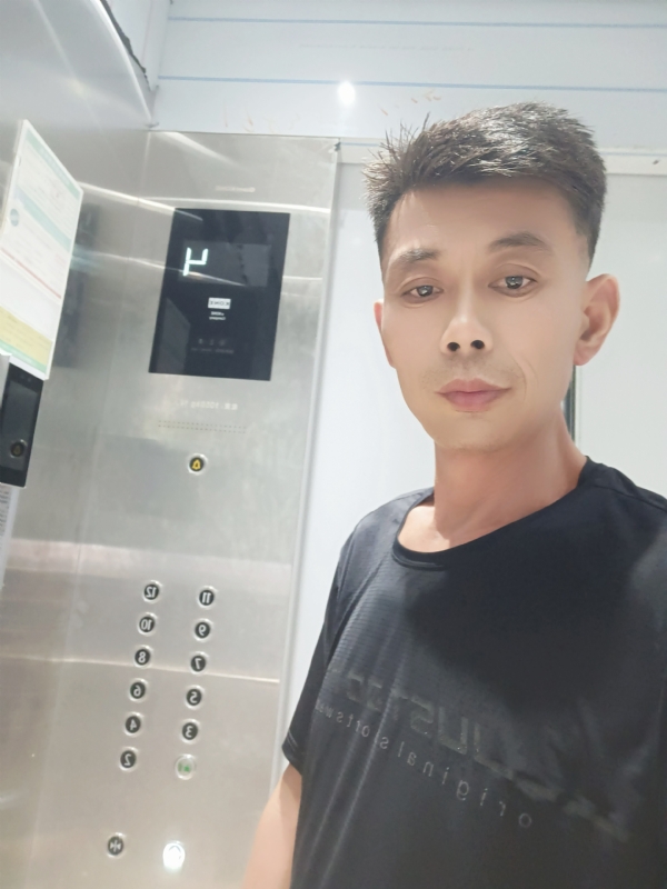 我喜欢的第一张照片--邢台相亲服务中心