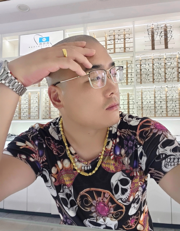 一生诺言的第一张照片--邢台相亲服务中心