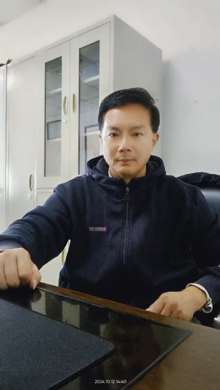 枫叶的第一张照片--邢台相亲服务中心