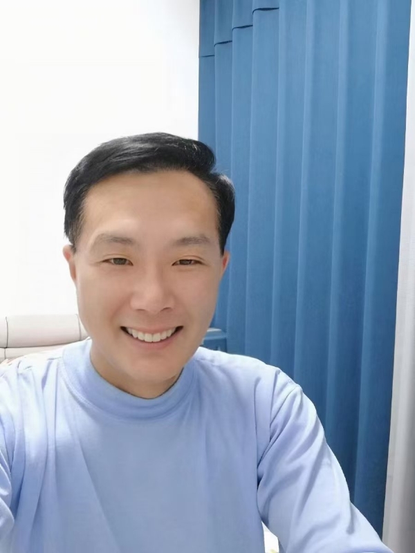 枫叶的第三张照片--邢台相亲服务中心