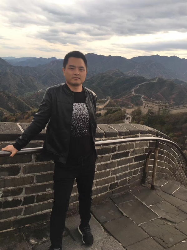 海阔天空的第一张照片--邢台相亲服务中心