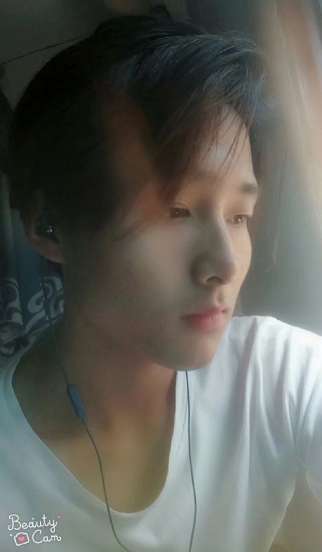 画师的第二张照片--邢台相亲服务中心