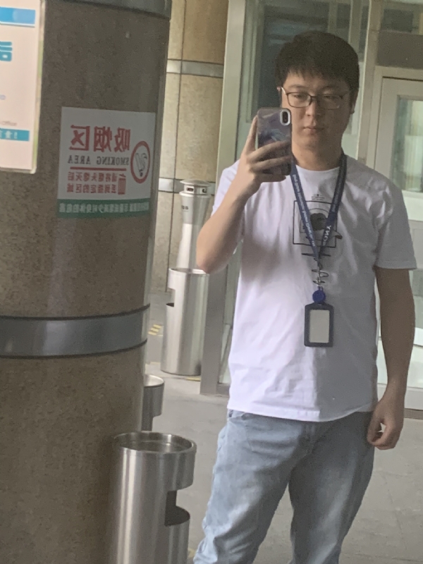 潜伏的第一张照片--邢台相亲服务中心