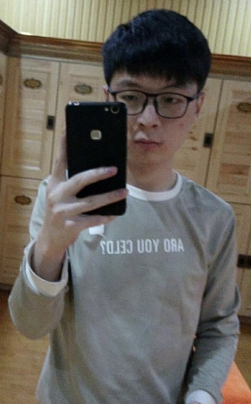 潜伏的第二张照片--邢台相亲服务中心