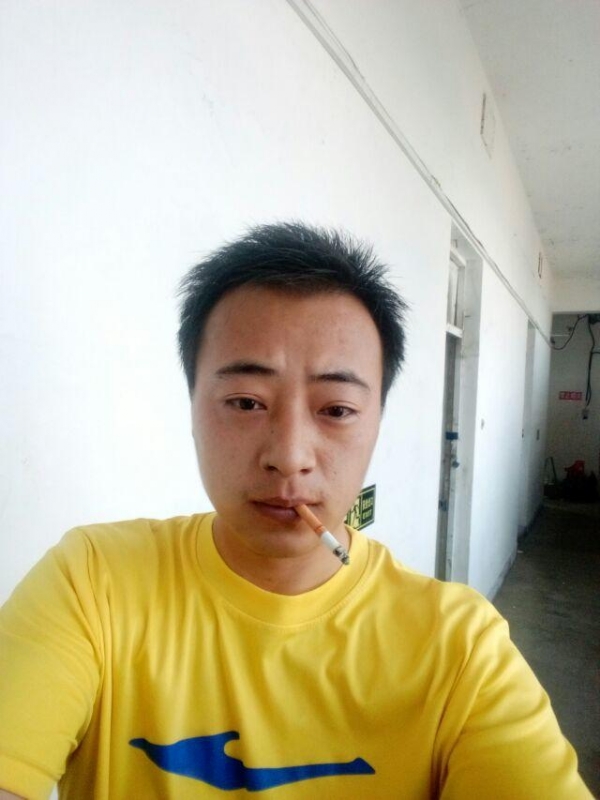 云淡风轻的第二张照片--邢台相亲服务中心