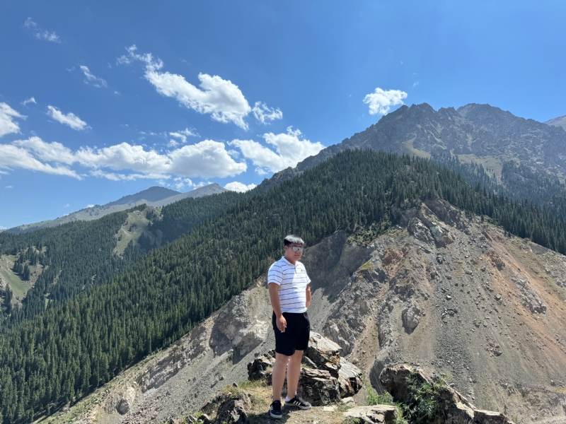 从众的第一张照片--邢台相亲服务中心