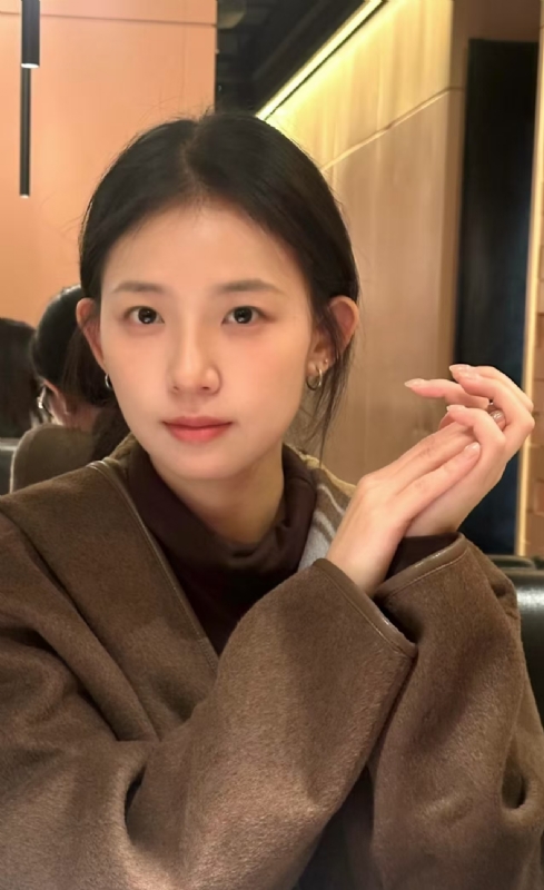 小曼的第一张照片--邢台相亲服务中心