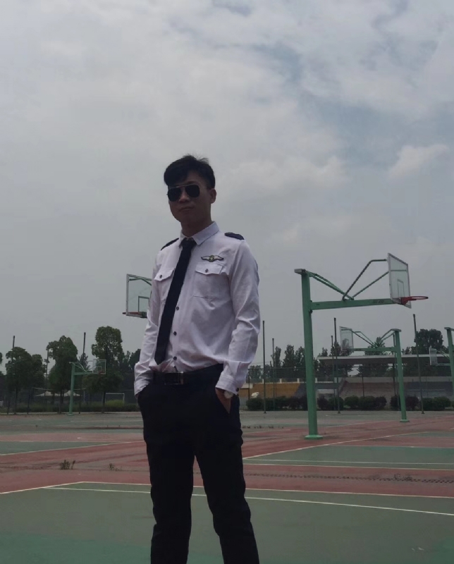 小贺的第一张照片--邢台相亲服务中心